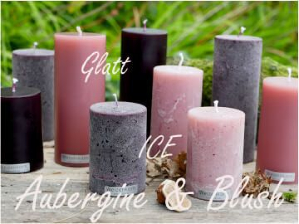 Weizenkornkerzen_Herbstrendfarben Aubergine und Blush. Sehr schöne Komination von glatter und rauer Oberflächenstruktur. Ideal für schöne Herbst und Adventdekorationen.
